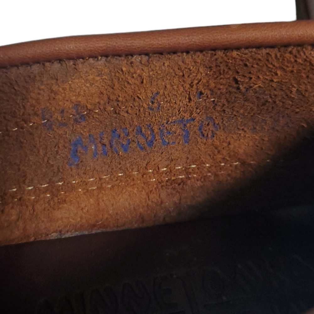 Minnetonka Leather Shoes - Picture 12 of 12